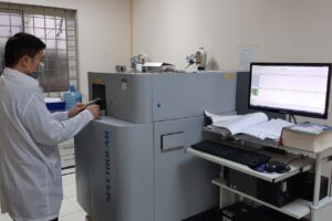 phân tích thành phần hóa học